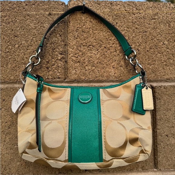 Coach Mini Demi - Picture 1 of 5